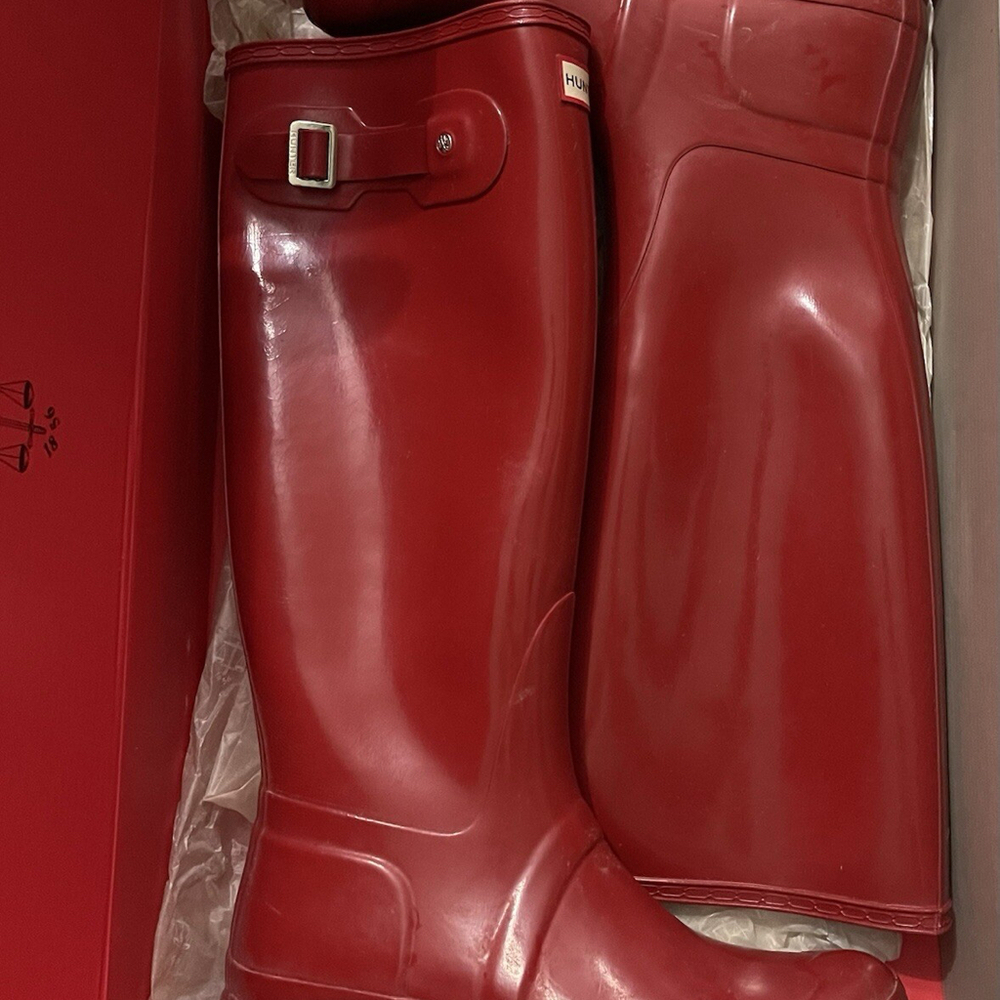 Hunter Women's Adjustable Buckle Rain Boots